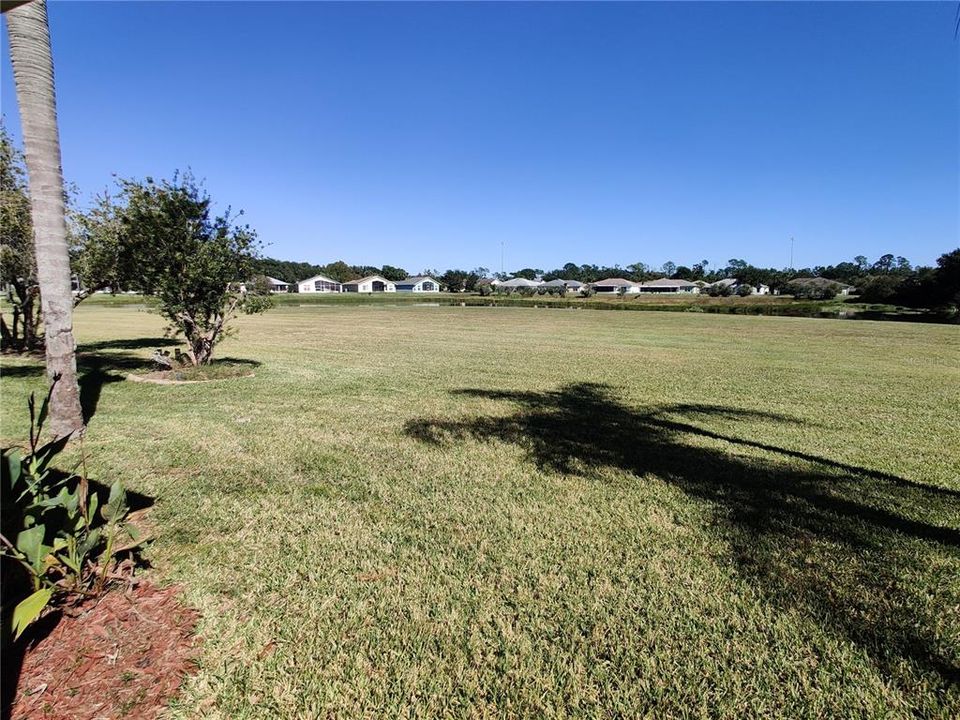 For Rent: $2,600 (3 beds, 2 baths, 1777 Square Feet)