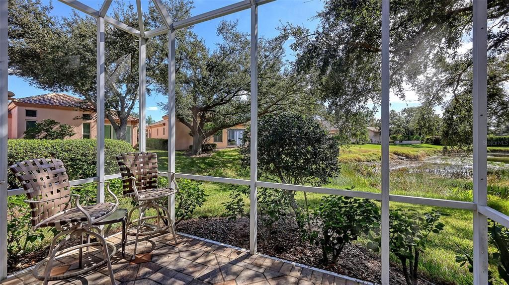 Под контрактом: $459,000 (3 спален, 2 ванн, 1951 Квадратных фут)