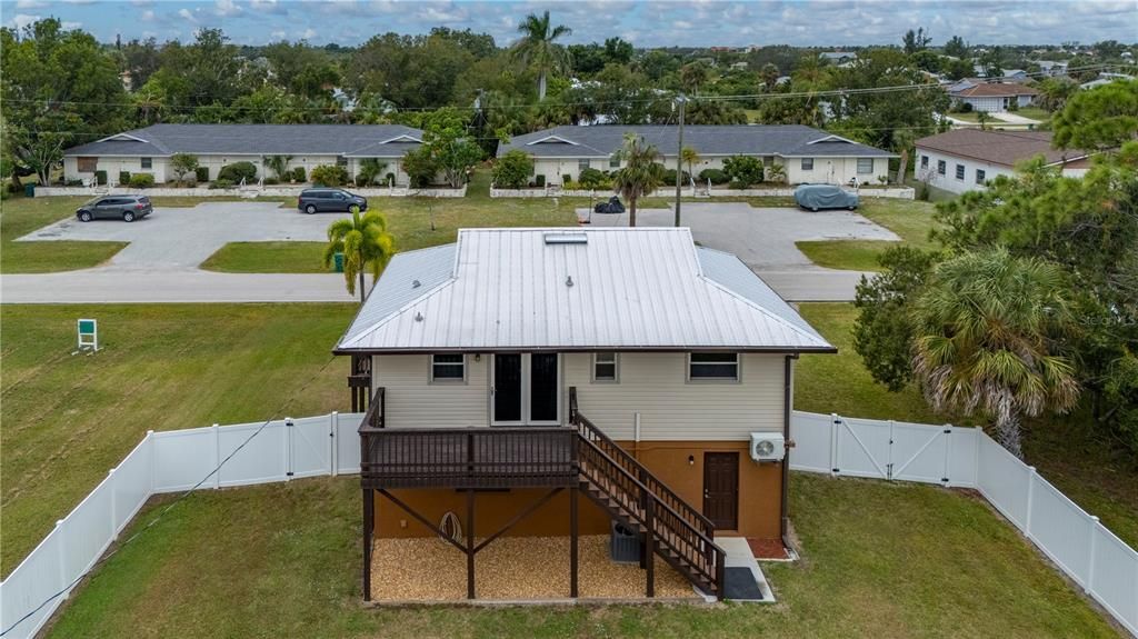 待售: $269,000 (2 贝兹, 2 浴室, 1352 平方英尺)