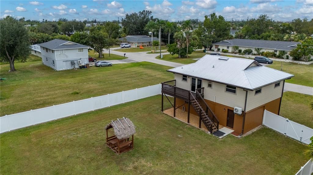 待售: $269,000 (2 贝兹, 2 浴室, 1352 平方英尺)