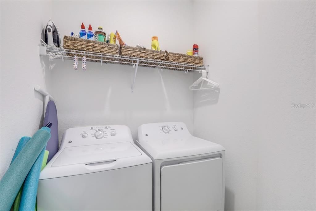 На продажу: $275,000 (3 спален, 2 ванн, 1301 Квадратных фут)