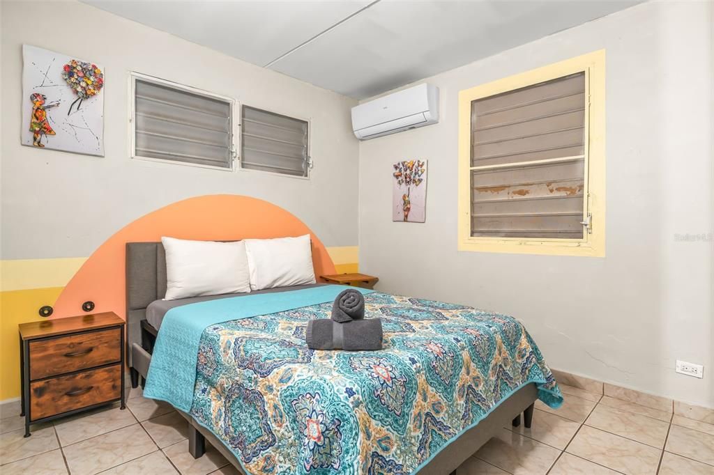 В аренду: $1,850 (3 спален, 1 ванн, 850 Квадратных фут)