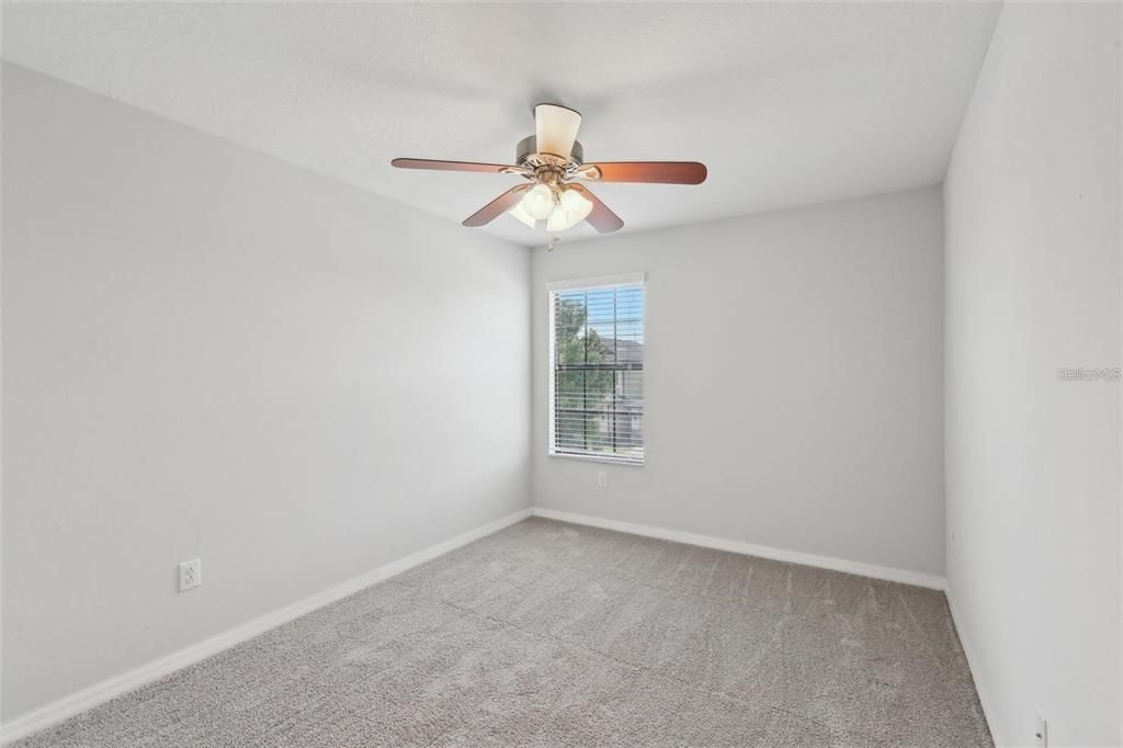 合同活跃: $2,888 (4 贝兹, 3 浴室, 2625 平方英尺)