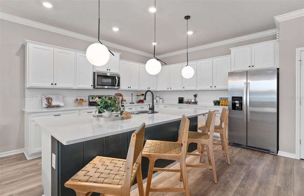 Activo con contrato: $1,141,640 (10 camas, 8 baños, 4382 Pies cuadrados)