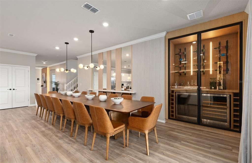 Activo con contrato: $1,141,640 (10 camas, 8 baños, 4382 Pies cuadrados)