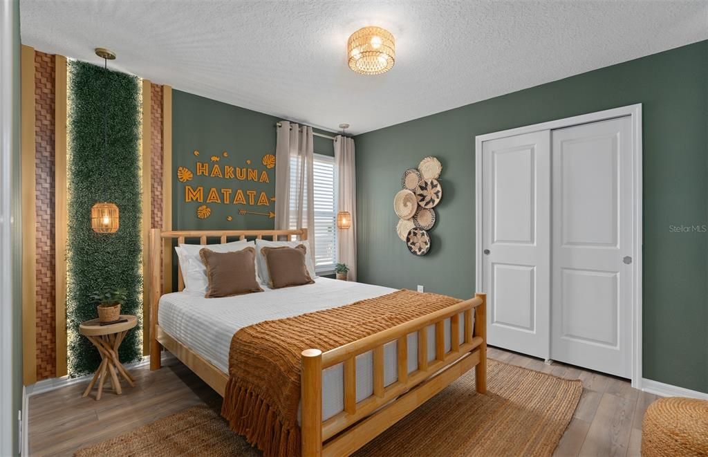 Activo con contrato: $1,141,640 (10 camas, 8 baños, 4382 Pies cuadrados)