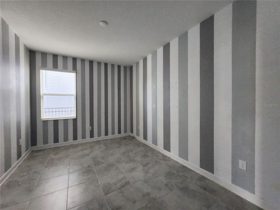 出租: $3,300 (5 贝兹, 3 浴室, 2638 平方英尺)