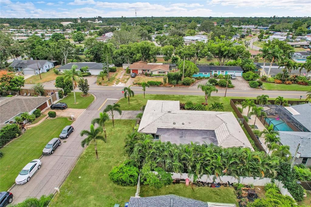 For Sale: $699,900 (3 beds, 3 baths, 2359 Square Feet)