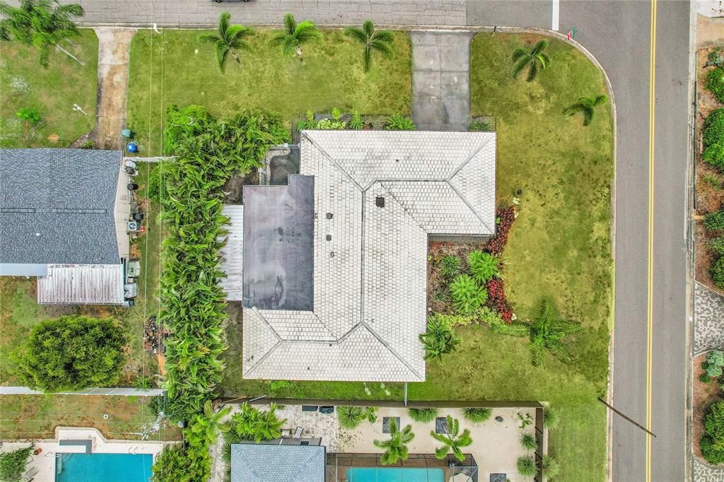 For Sale: $699,900 (3 beds, 3 baths, 2359 Square Feet)