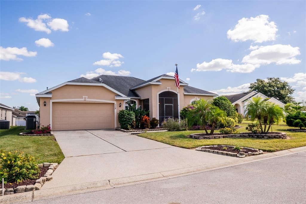 Active With Contract: $439,900 (4 beds, 3 baths, 2367 Square Feet)