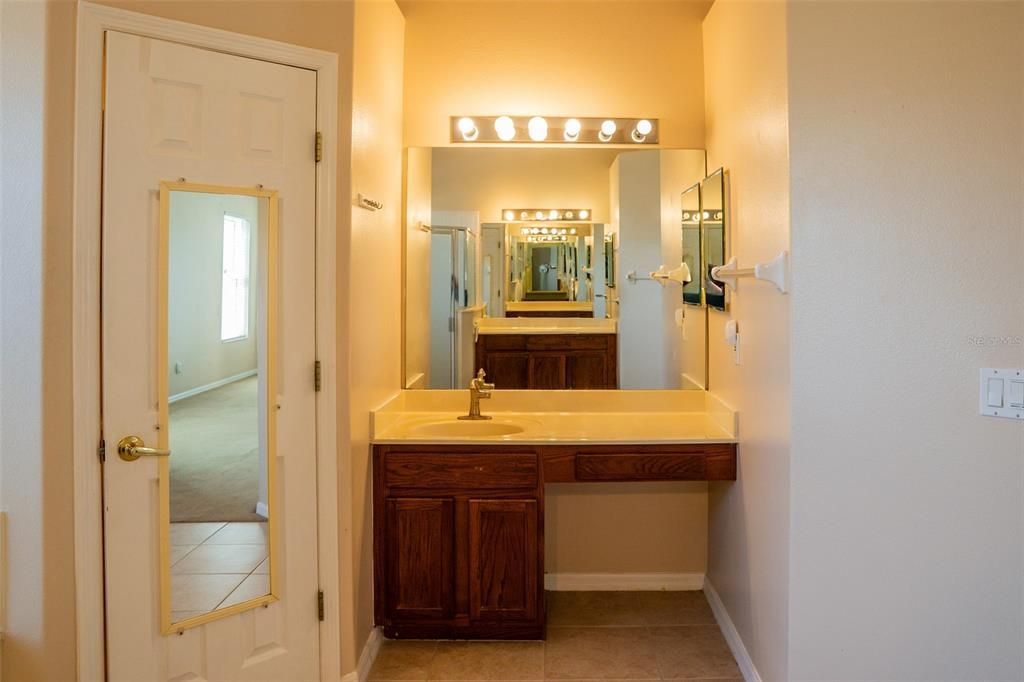 Active With Contract: $439,900 (4 beds, 3 baths, 2367 Square Feet)