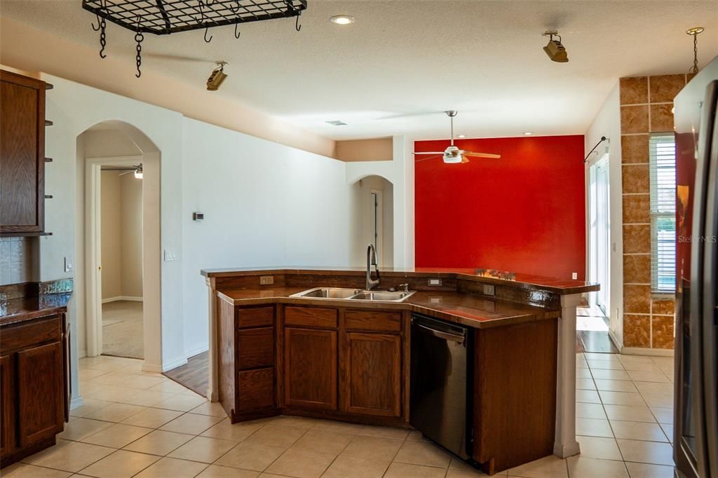 Active With Contract: $439,900 (4 beds, 3 baths, 2367 Square Feet)