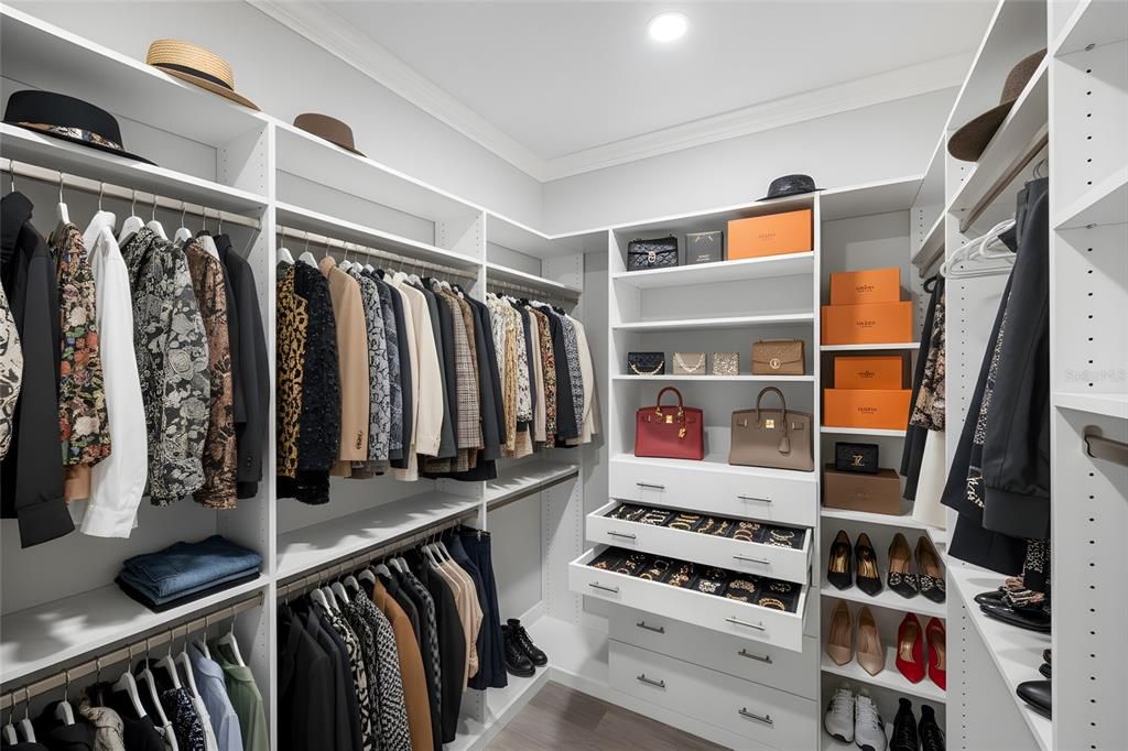 待售: $2,950,000 (5 贝兹, 4 浴室, 3810 平方英尺)