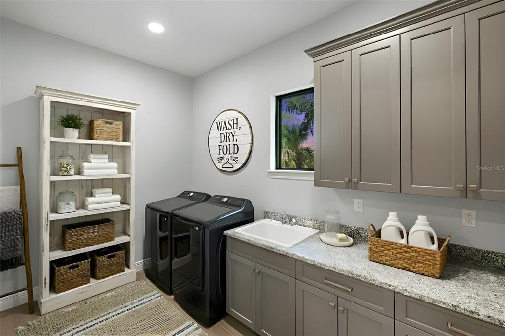 待售: $2,950,000 (5 贝兹, 4 浴室, 3810 平方英尺)