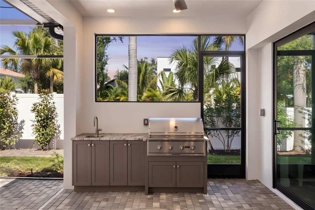 待售: $2,950,000 (5 贝兹, 4 浴室, 3810 平方英尺)