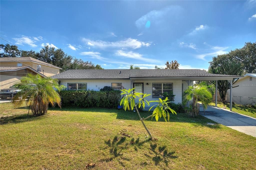 На продажу: $245,000 (2 спален, 1 ванн, 1320 Квадратных фут)