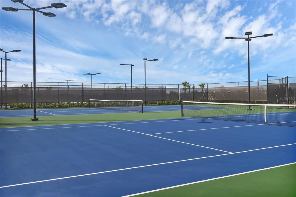 En Renta: $7,500 (3 camas, 3 baños, 2027 Pies cuadrados)