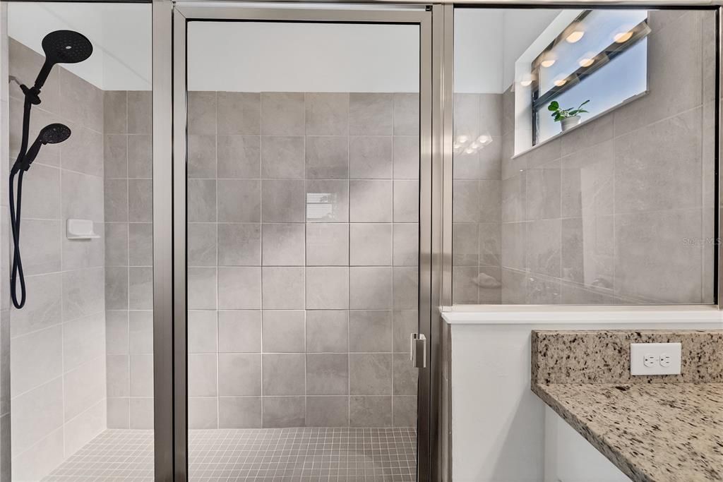 En Renta: $7,500 (3 camas, 3 baños, 2027 Pies cuadrados)