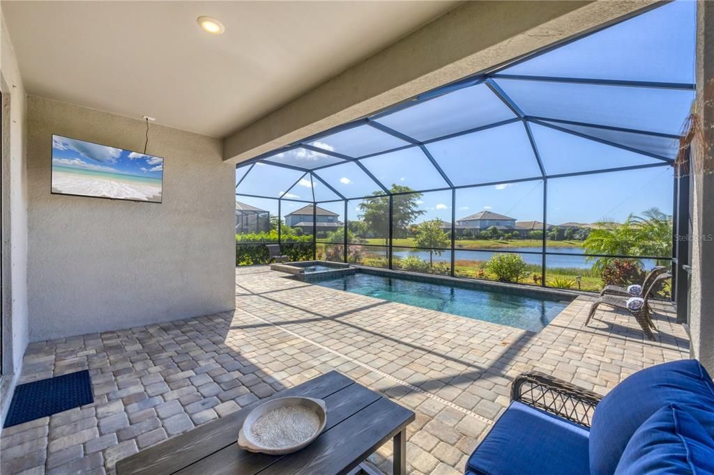 En Renta: $7,500 (3 camas, 3 baños, 2027 Pies cuadrados)