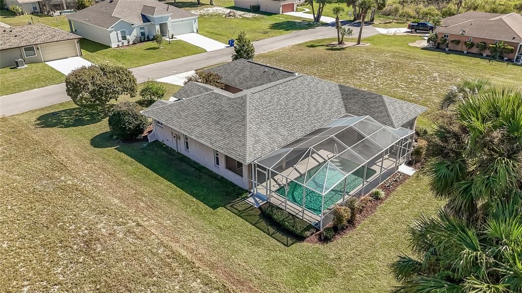 Active With Contract: $332,000 (4 beds, 2 baths, 1747 Square Feet)