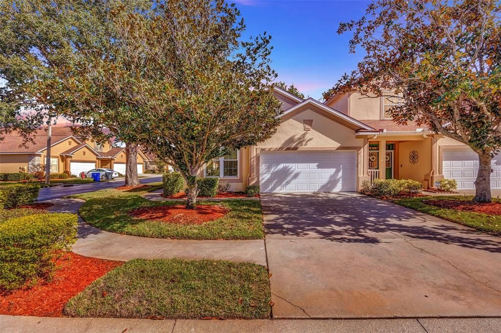 合同活跃: $370,000 (3 贝兹, 2 浴室, 1635 平方英尺)