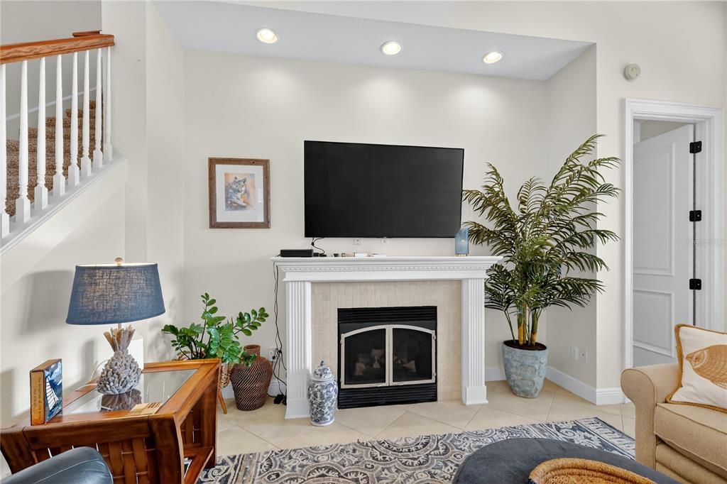 For Sale: $728,000 (4 beds, 3 baths, 2661 Square Feet)