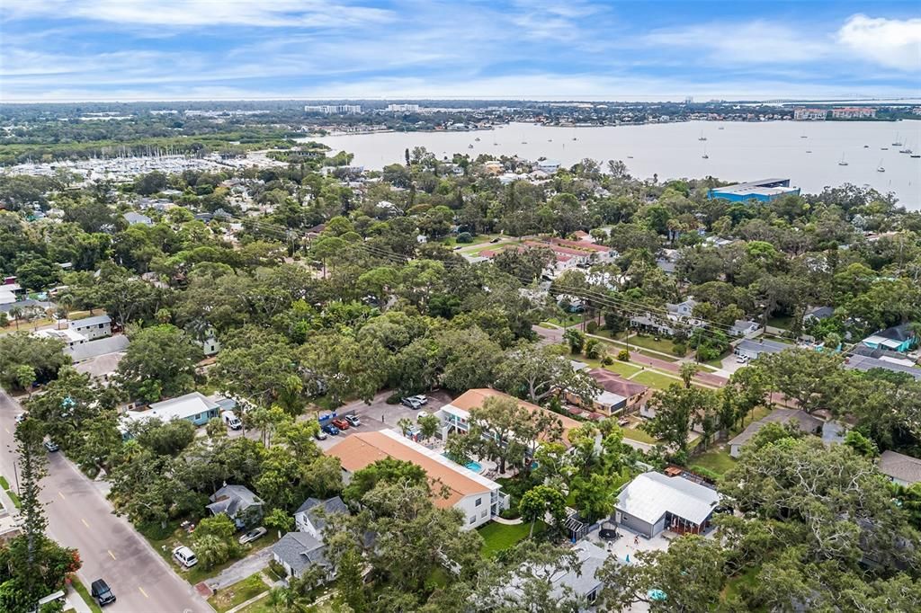 В аренду: $1,995 (2 спален, 1 ванн, 944 Квадратных фут)