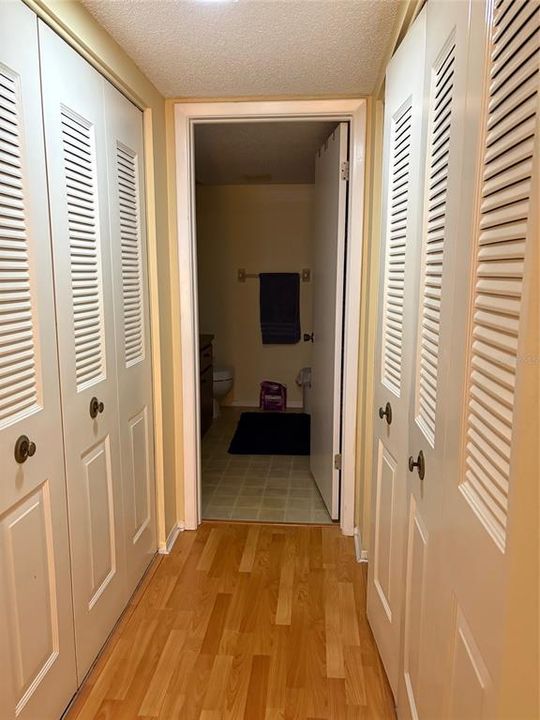 For Sale: $145,000 (2 beds, 2 baths, 1270 Square Feet)