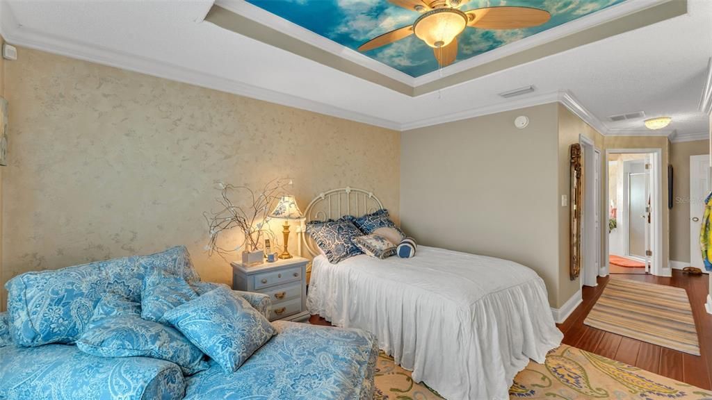 En Venta: $475,000 (3 camas, 2 baños, 2009 Pies cuadrados)