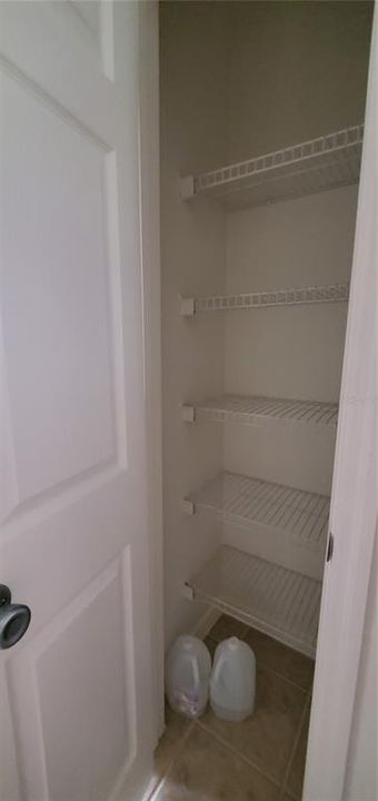 For Sale: $275,000 (2 beds, 2 baths, 1154 Square Feet)