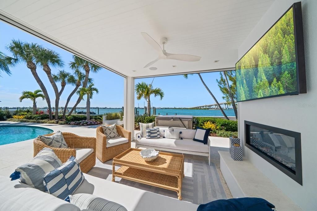 На продажу: $3,250,000 (3 спален, 3 ванн, 3350 Квадратных фут)