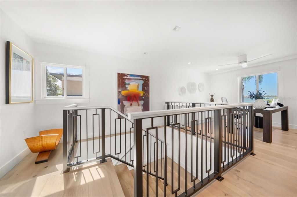 На продажу: $3,250,000 (3 спален, 3 ванн, 3350 Квадратных фут)