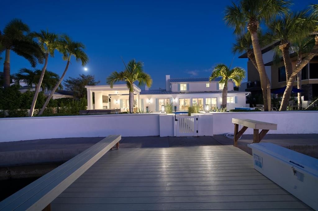 На продажу: $3,250,000 (3 спален, 3 ванн, 3350 Квадратных фут)