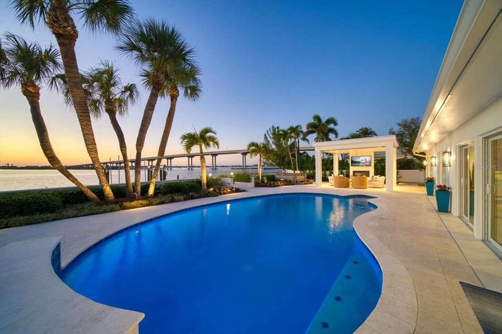 На продажу: $3,250,000 (3 спален, 3 ванн, 3350 Квадратных фут)