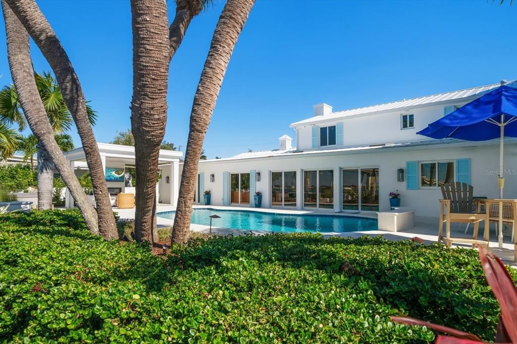 На продажу: $3,250,000 (3 спален, 3 ванн, 3350 Квадратных фут)