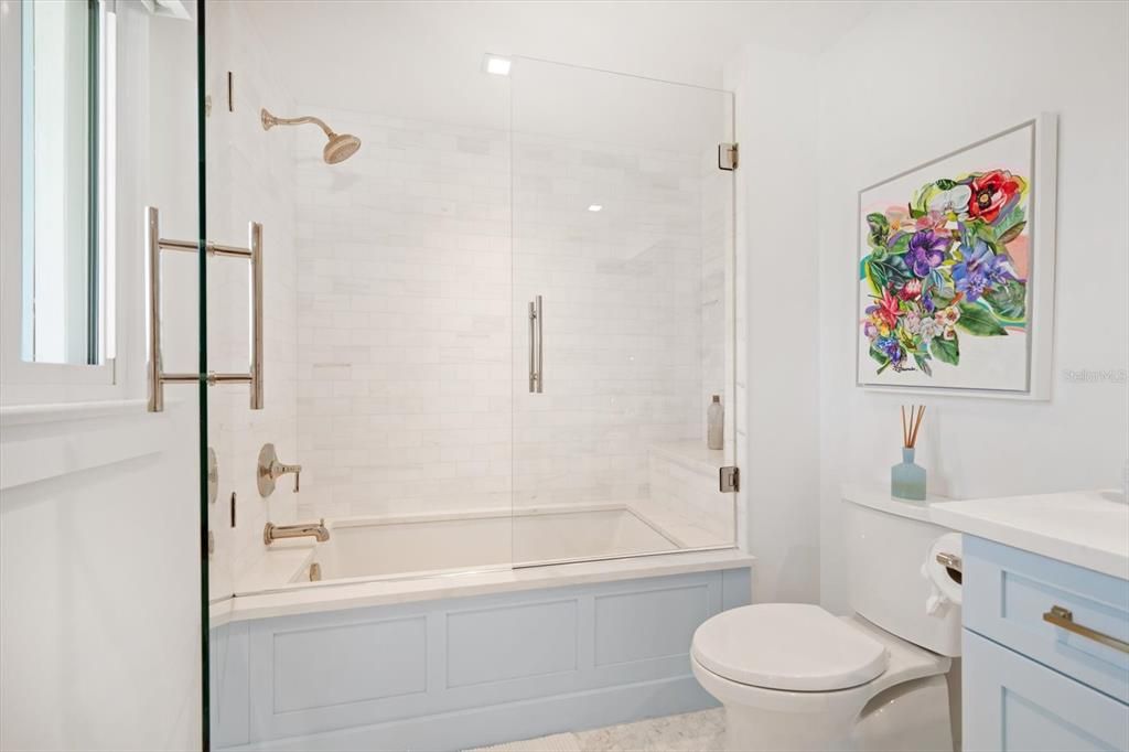 На продажу: $3,250,000 (3 спален, 3 ванн, 3350 Квадратных фут)