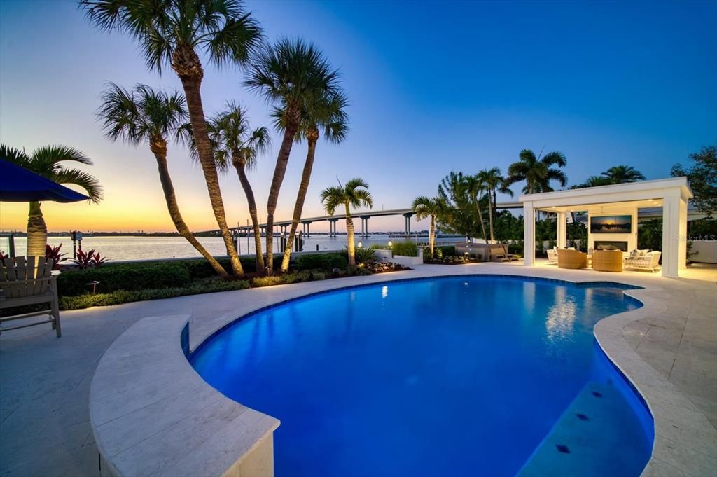 На продажу: $3,250,000 (3 спален, 3 ванн, 3350 Квадратных фут)