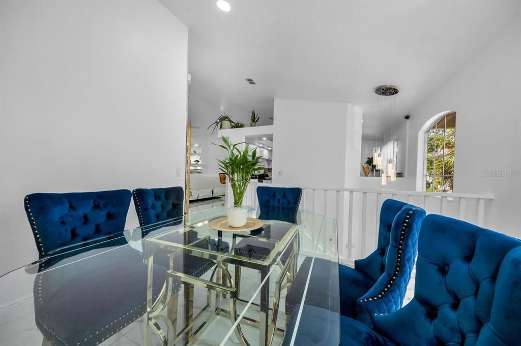 For Sale: $645,000 (4 beds, 4 baths, 2320 Square Feet)