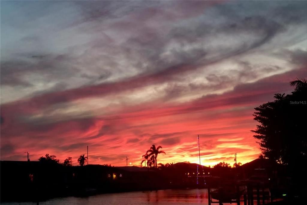 待售: $849,900 (3 贝兹, 2 浴室, 2060 平方英尺)