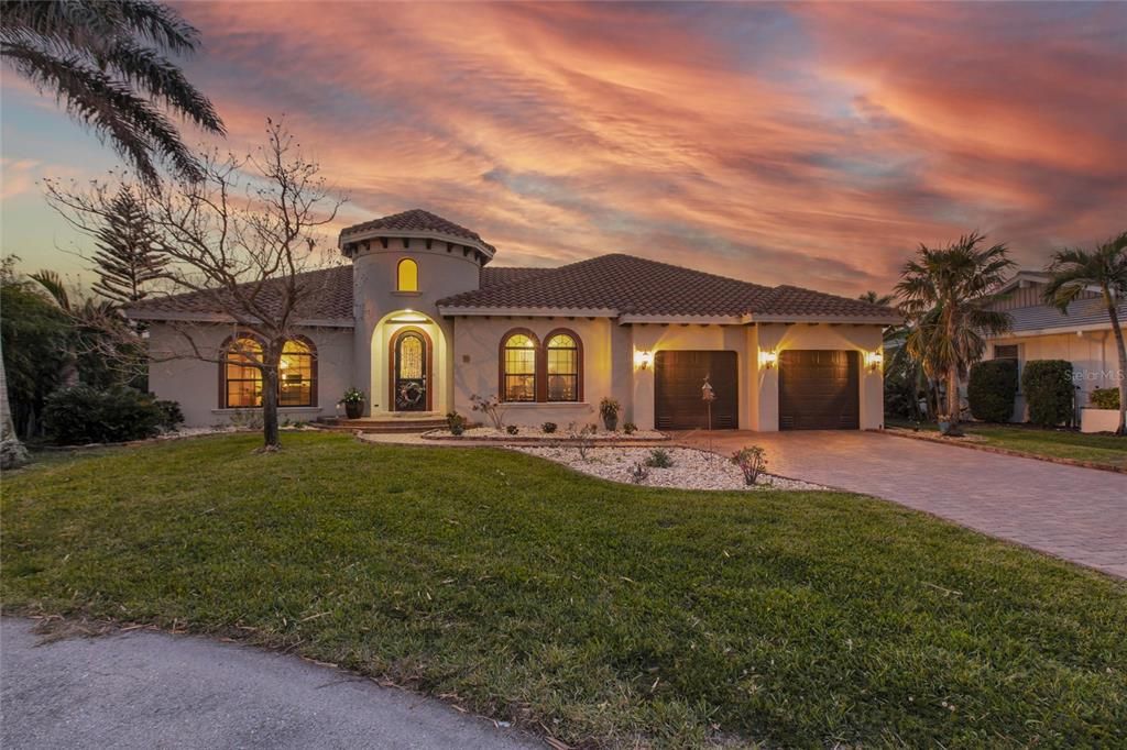 待售: $849,900 (3 贝兹, 2 浴室, 2060 平方英尺)