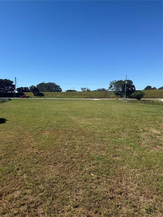 待售: $108,500 (0.70 acres)