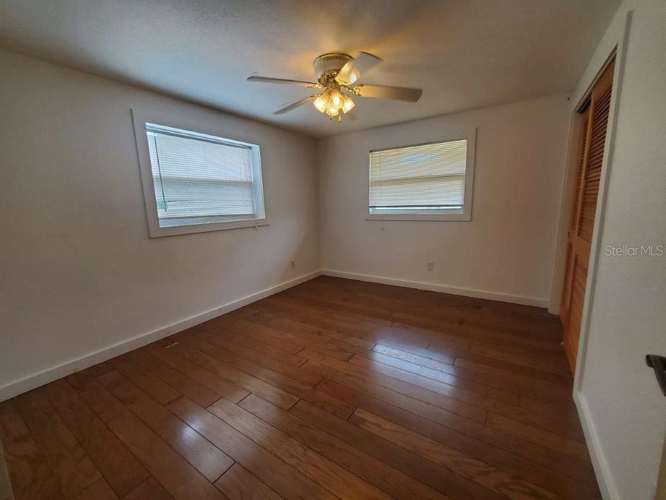 For Rent: $2,400 (3 beds, 2 baths, 1653 Square Feet)