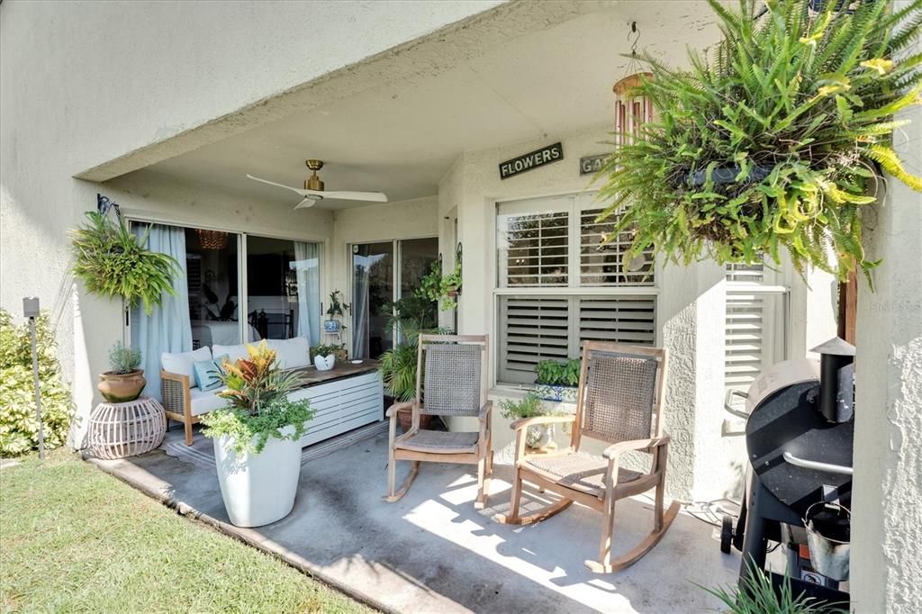 Active With Contract: $410,000 (4 beds, 2 baths, 1796 Square Feet)