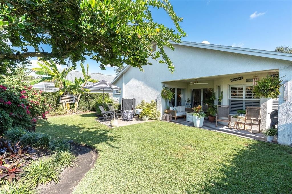 Active With Contract: $410,000 (4 beds, 2 baths, 1796 Square Feet)