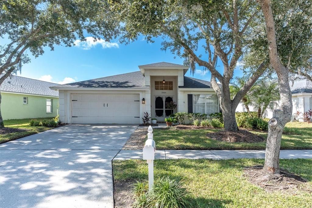 Active With Contract: $410,000 (4 beds, 2 baths, 1796 Square Feet)