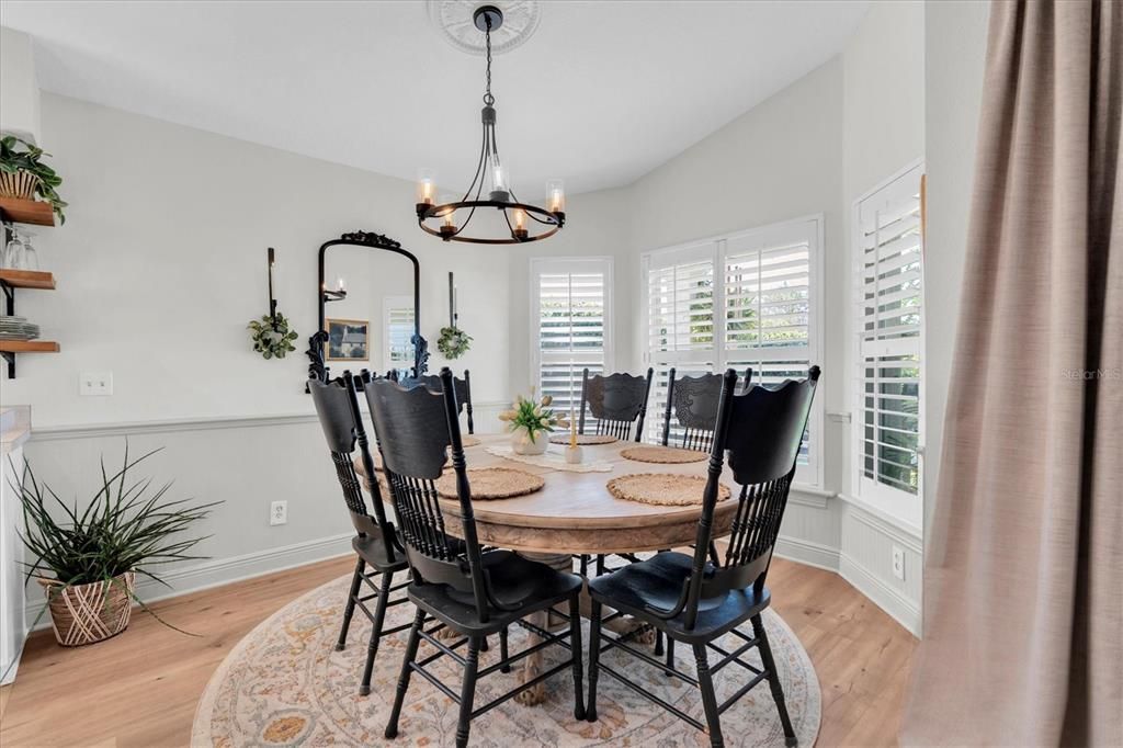 Active With Contract: $410,000 (4 beds, 2 baths, 1796 Square Feet)