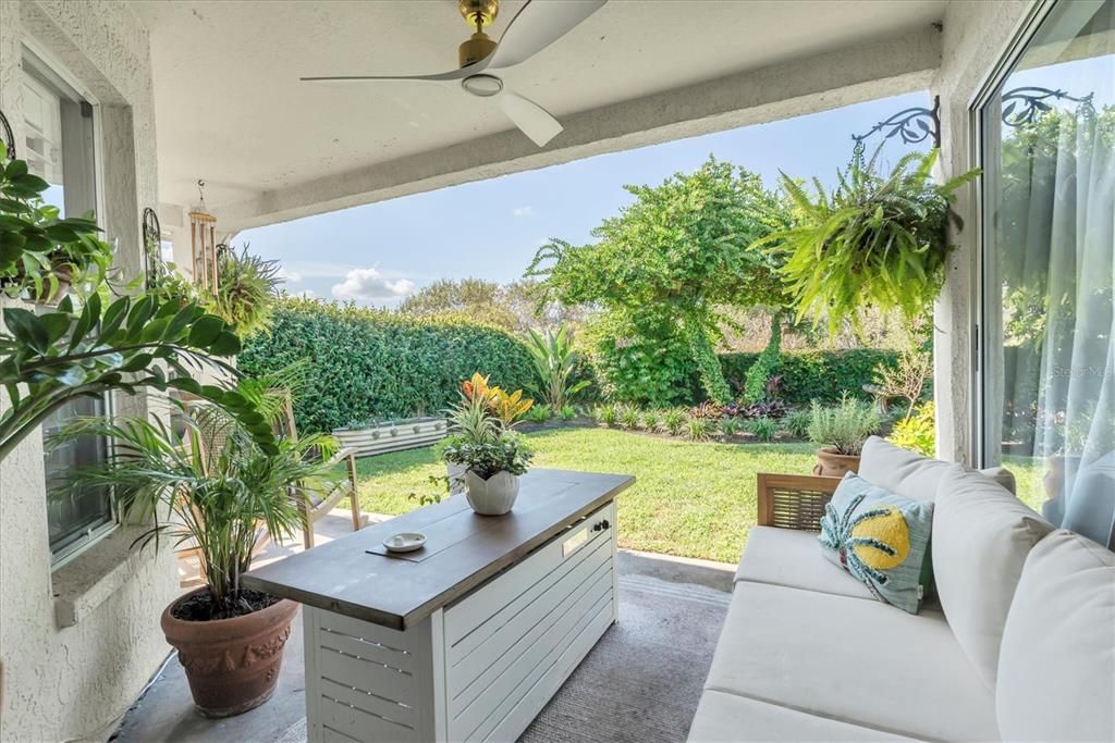 Active With Contract: $410,000 (4 beds, 2 baths, 1796 Square Feet)