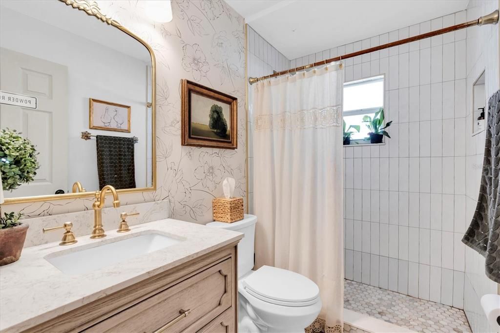 Active With Contract: $410,000 (4 beds, 2 baths, 1796 Square Feet)