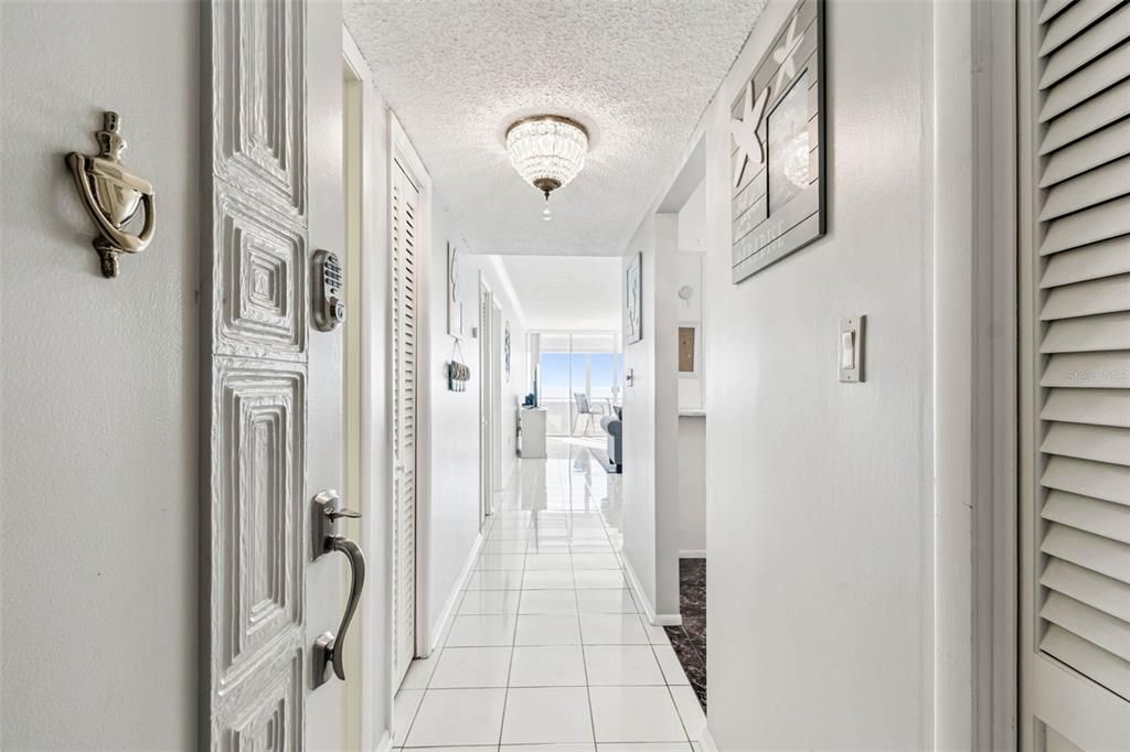 待售: $500,000 (1 贝兹, 1 浴室, 995 平方英尺)