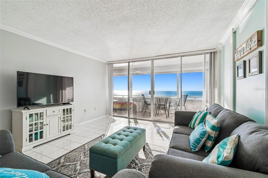 待售: $500,000 (1 贝兹, 1 浴室, 995 平方英尺)